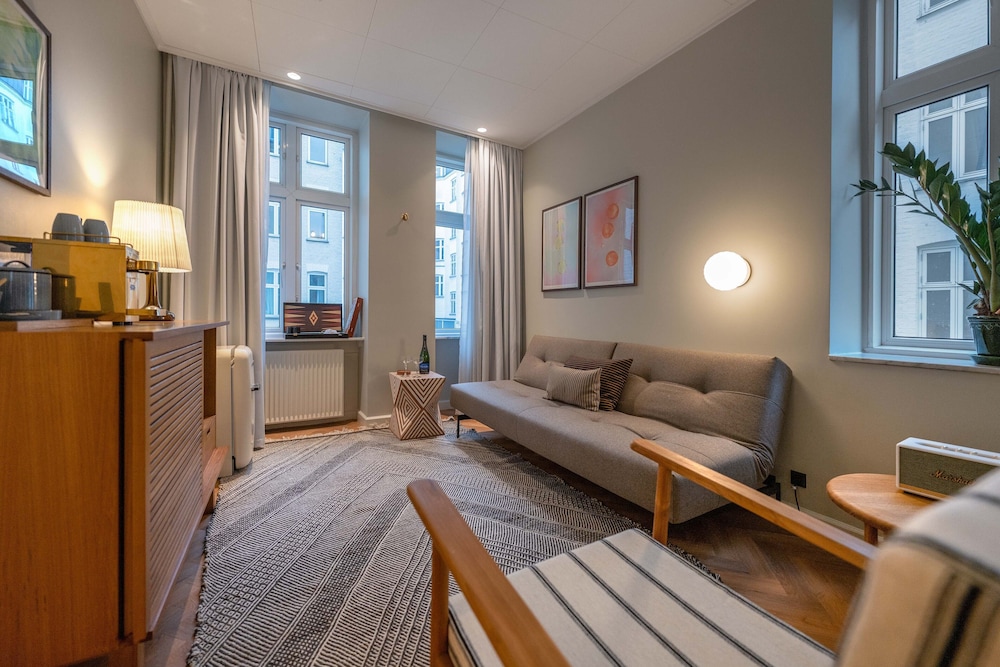 Hotel Mayfair — Hotel rooms in Copenhagen, Hovedstaden
