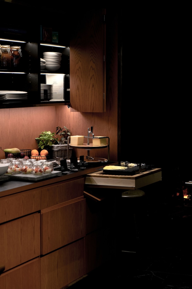 Boutique Hotel Danmark — Restaurant & bars in Copenhagen, Hovedstaden