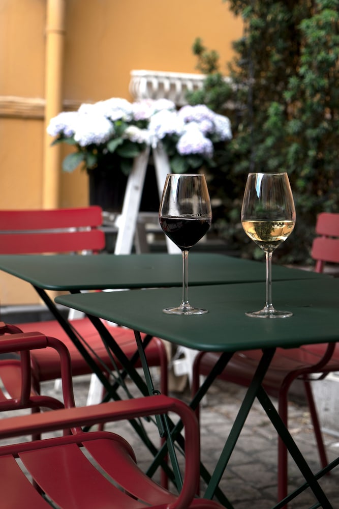 Boutique Hotel Danmark — Restaurant & bars in Copenhagen, Hovedstaden