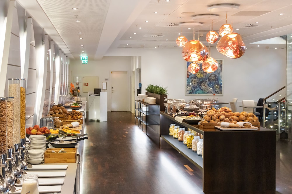 Copenhagen Island Hotel — Restaurant & bars in Copenhagen, Hovedstaden