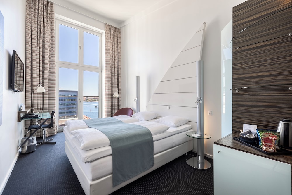 Copenhagen Island Hotel — Hotel rooms in Copenhagen, Hovedstaden