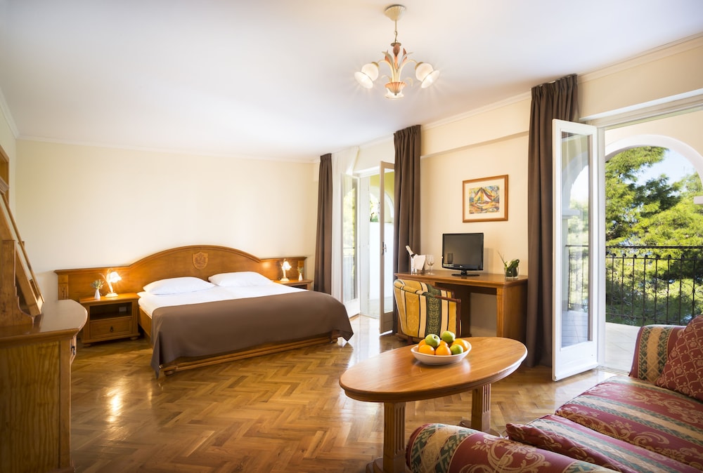 Maistra Select Island Hotel Katarina — Hotel rooms in Rovinj, Istria