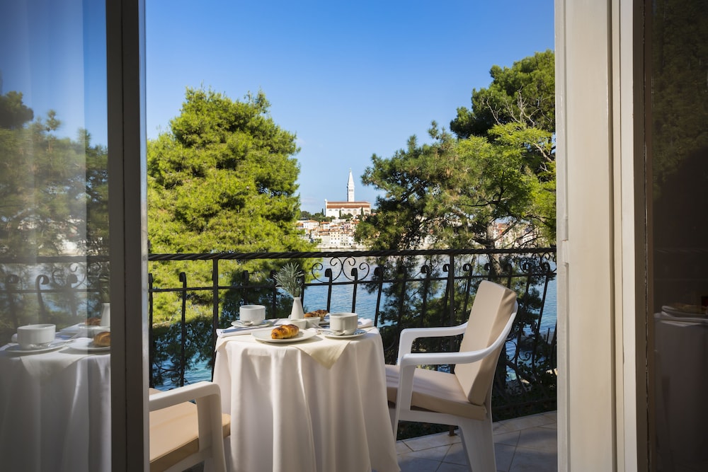 Maistra Select Island Hotel Katarina — Hotel rooms in Rovinj, Istria
