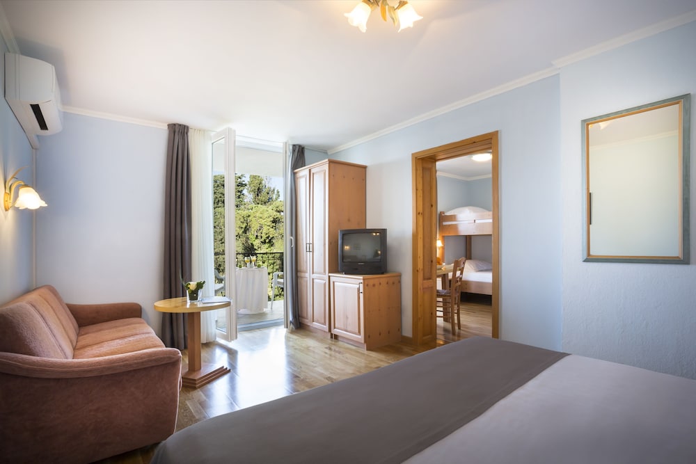Maistra Select Island Hotel Katarina — Hotel rooms in Rovinj, Istria