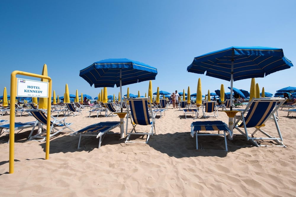 Hotel Kennedy — Beach in Jesolo, Veneto