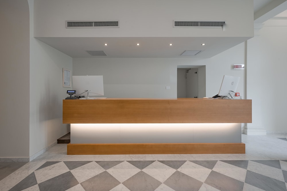 Hotel Ariele — Hotel building in Florence, Tuscany