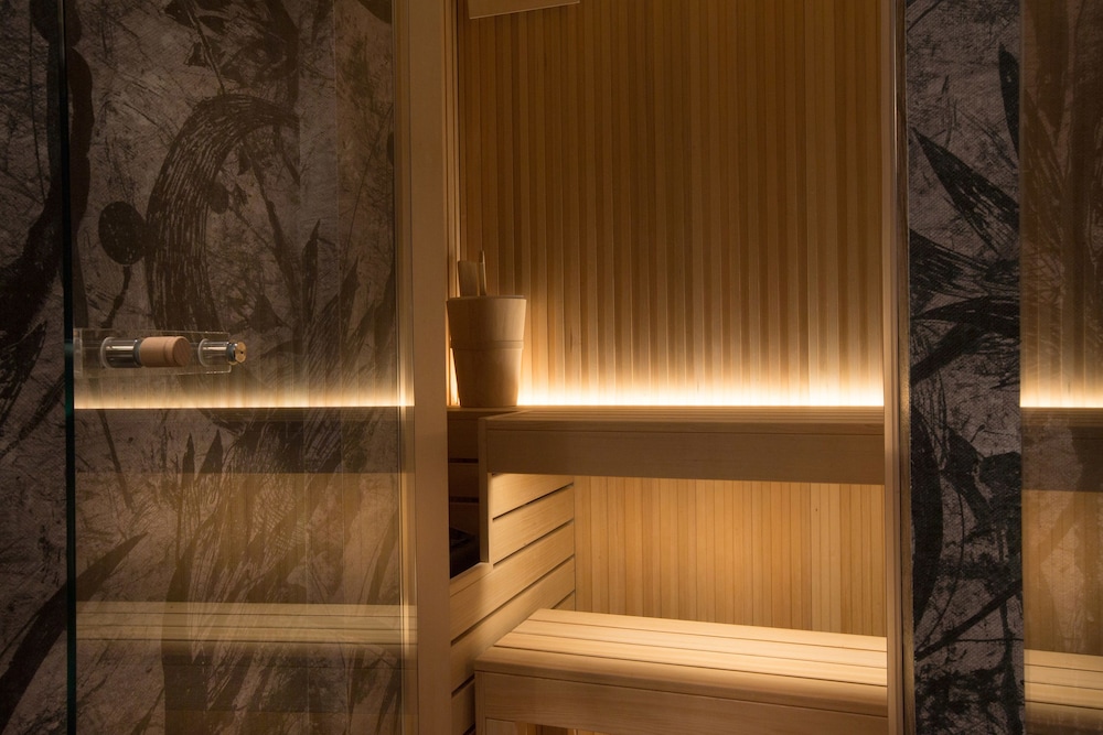 Grand Hotel Baglioni — Spa in Florence, Tuscany