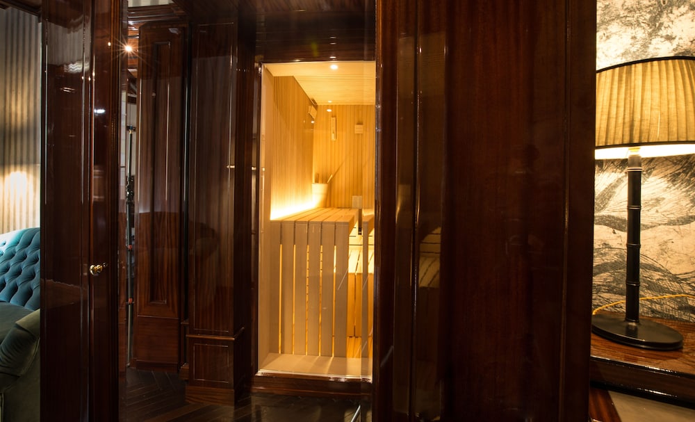 Grand Hotel Baglioni — Spa in Florence, Tuscany