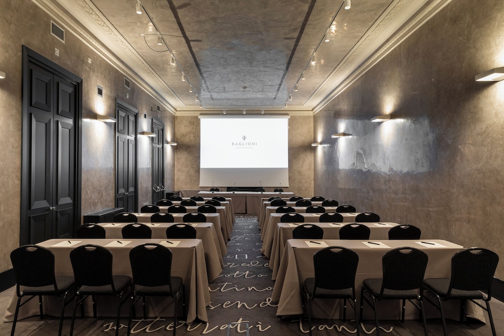 Grand Hotel Baglioni — Hotel building in Florence, Tuscany