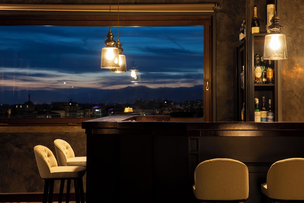 Grand Hotel Baglioni — Restaurant & bars in Florence, Tuscany