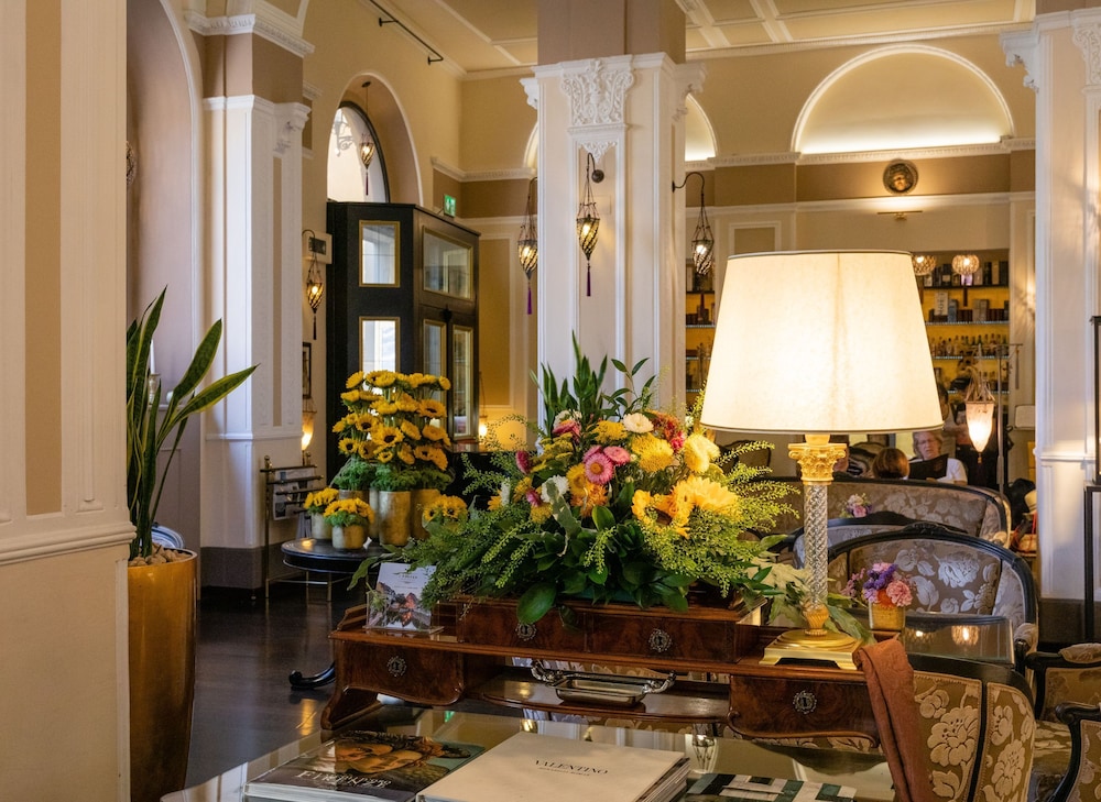 Bernini Palace — Restaurant & bars in Florence, Tuscany