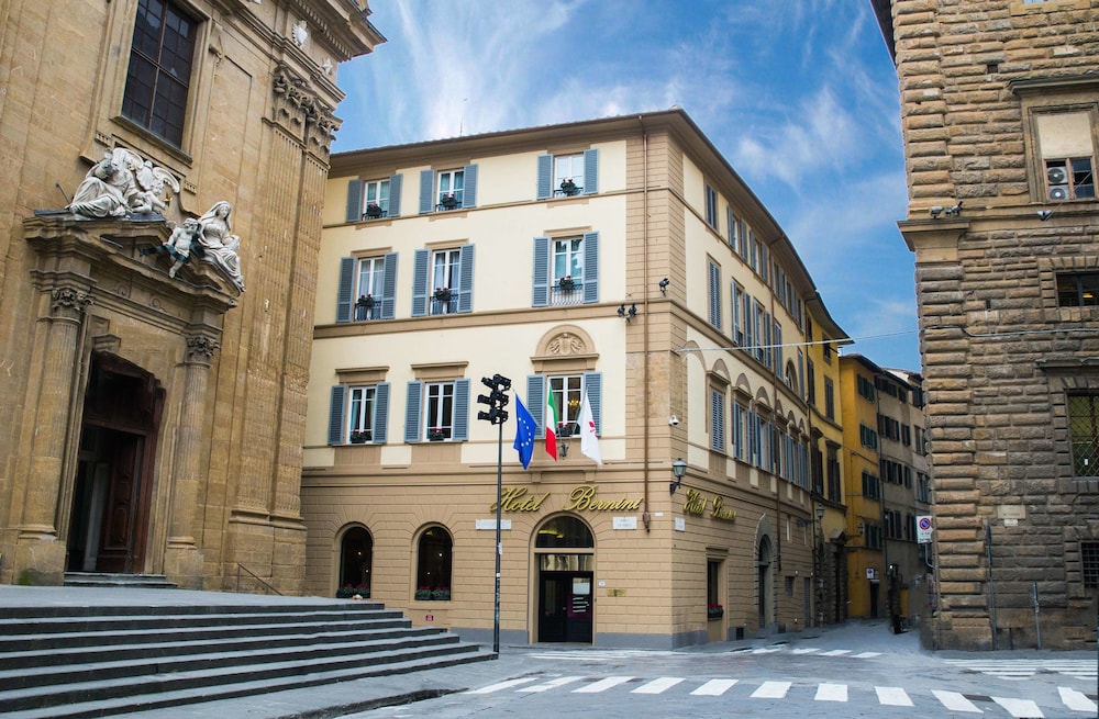 Bernini Palace — Main photo in Florence, Tuscany