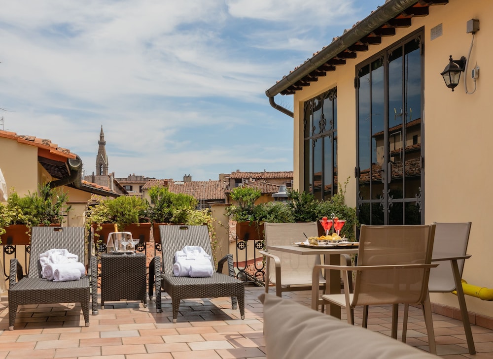 Bernini Palace — Hotel building in Florence, Tuscany