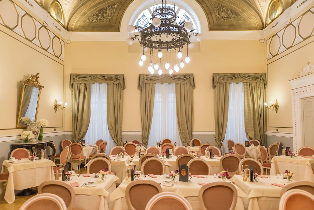 Bernini Palace — Restaurant & bars in Florence, Tuscany