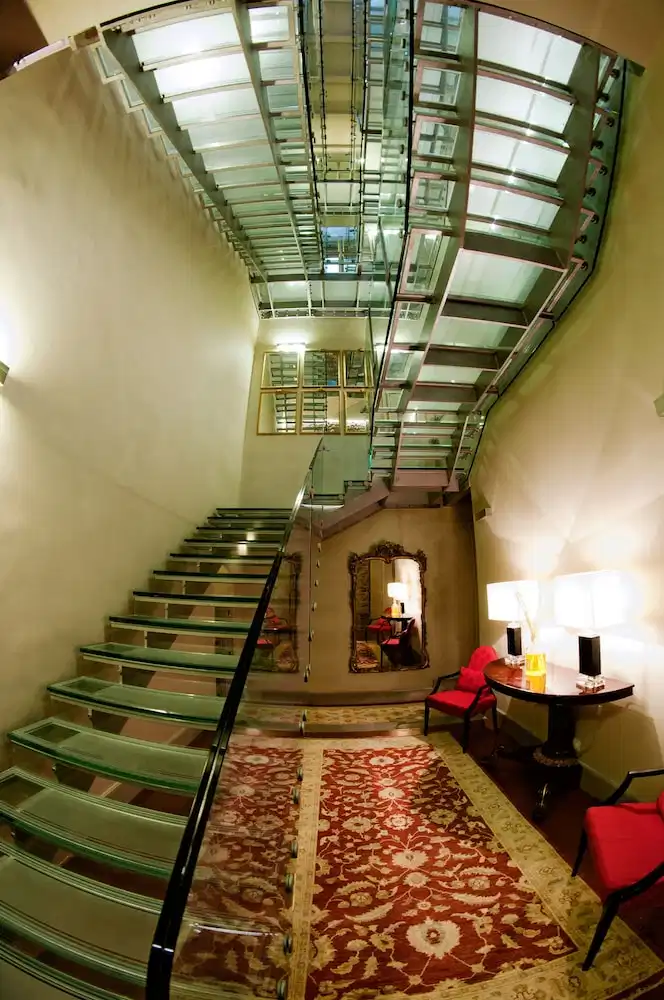 Brunelleschi Hotel — Hotel building in Florence, Tuscany