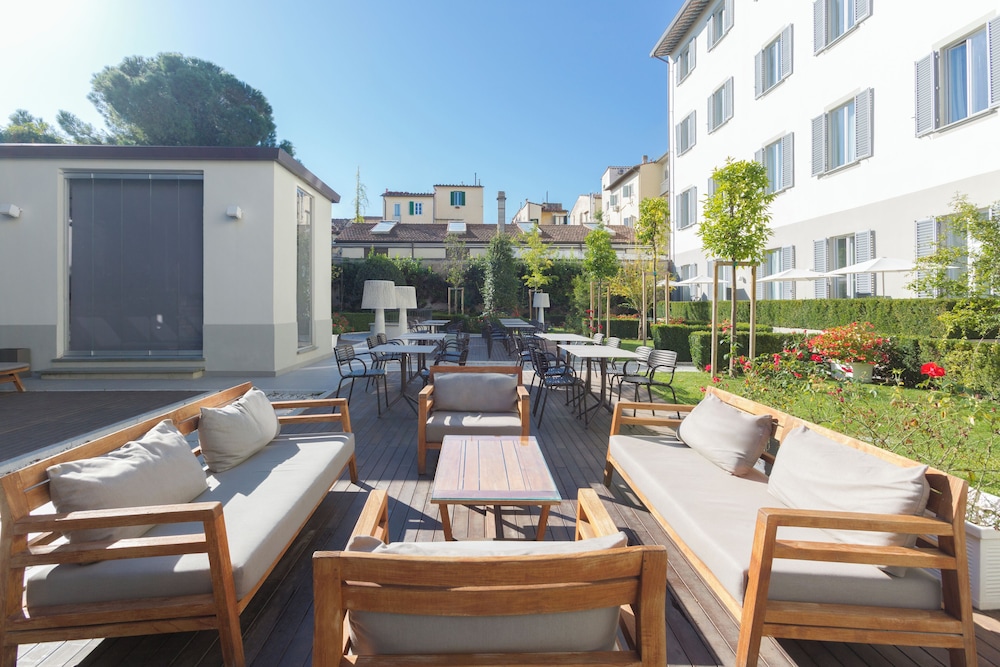 Palazzo Castri 1874 Spa & Garden — Restaurant & bars in Florence, Tuscany