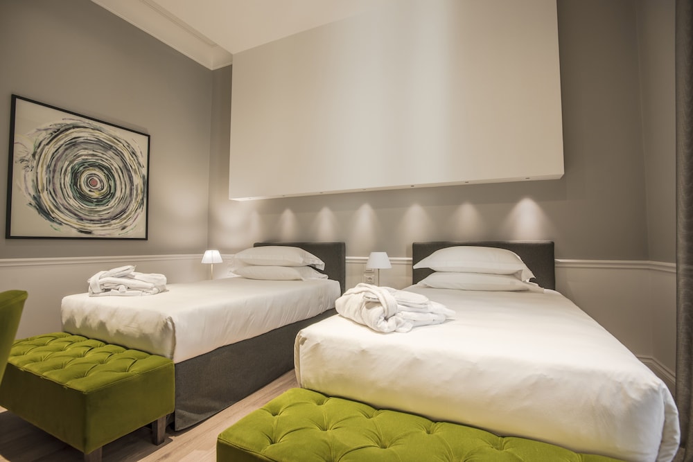 Palazzo Castri 1874 Spa & Garden — Hotel rooms in Florence, Tuscany