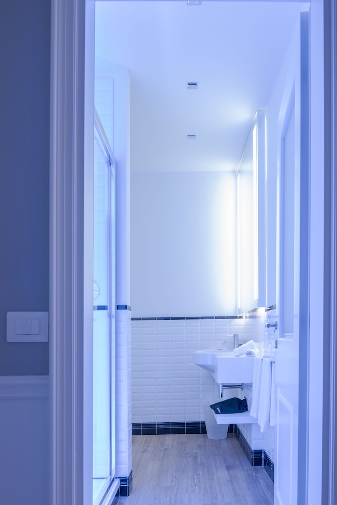 Palazzo Castri 1874 Spa & Garden — Hotel rooms in Florence, Tuscany