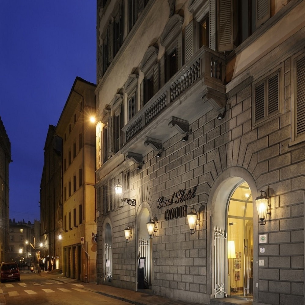 Grand Hotel Cavour - zdjęcie 2