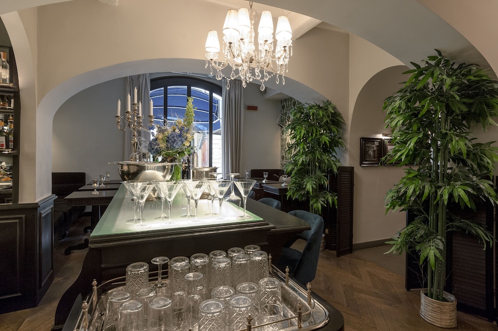 Cellai Boutique Hotel — Restaurant & bars in Florence, Tuscany