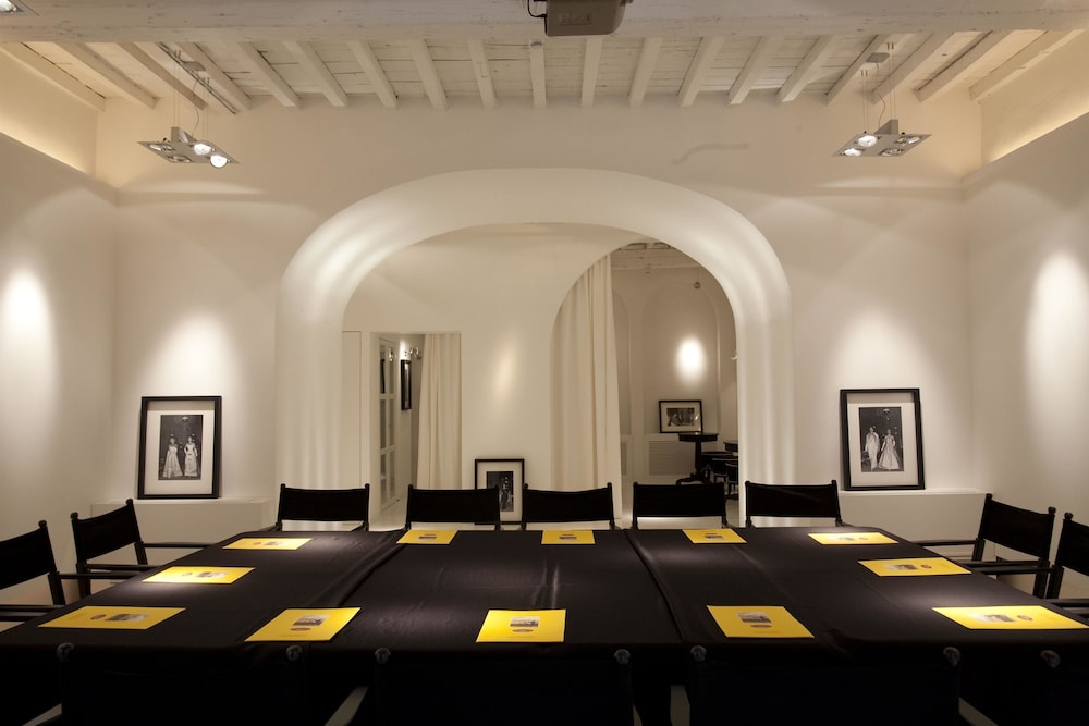 Cellai Boutique Hotel — Restaurant & bars in Florence, Tuscany