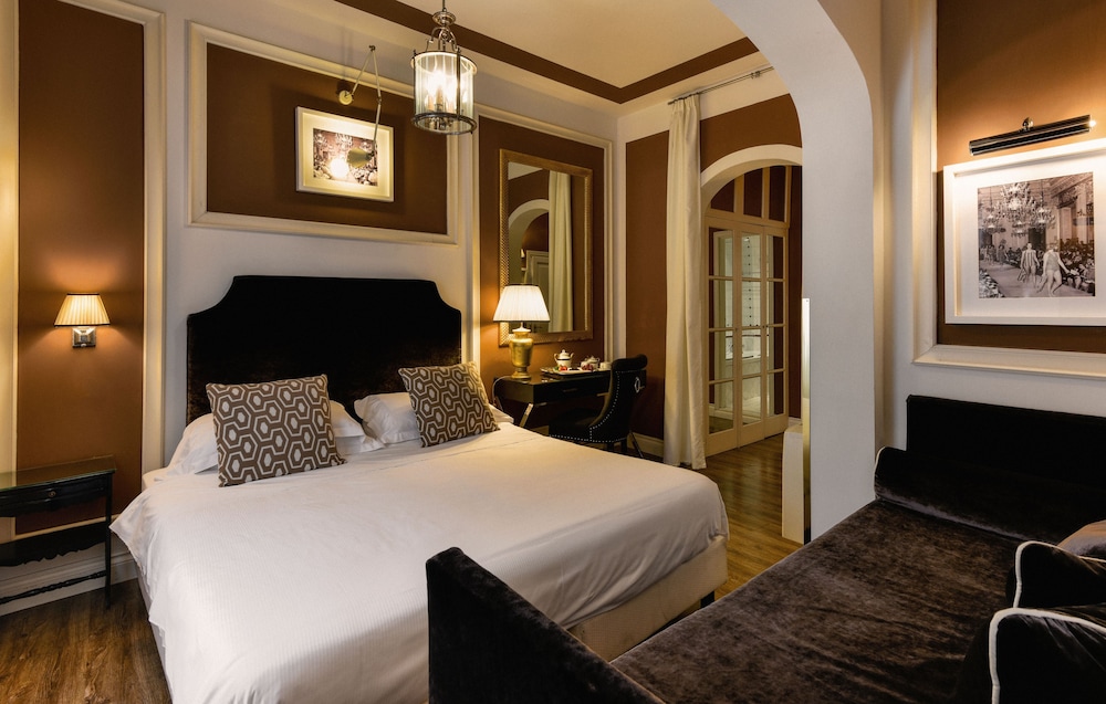 Cellai Boutique Hotel — Hotel rooms in Florence, Tuscany
