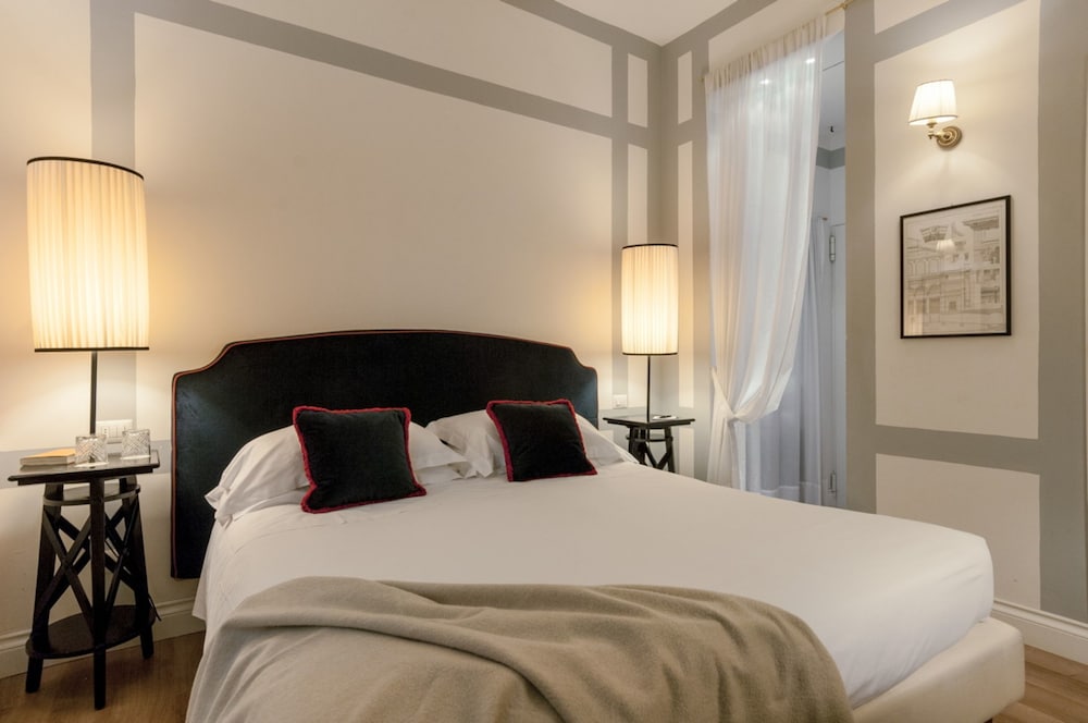 Cellai Boutique Hotel — Hotel rooms in Florence, Tuscany