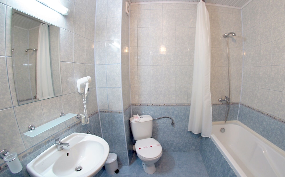 Hotel L&B - Free parking — Hotel rooms in Sunny Beach, Burgas Region