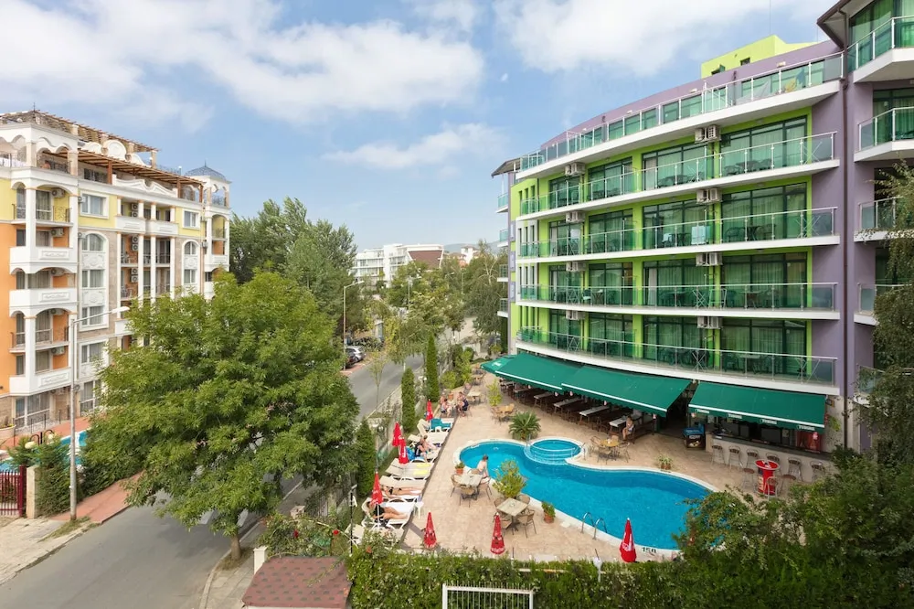 Hotel L&B - Free parking