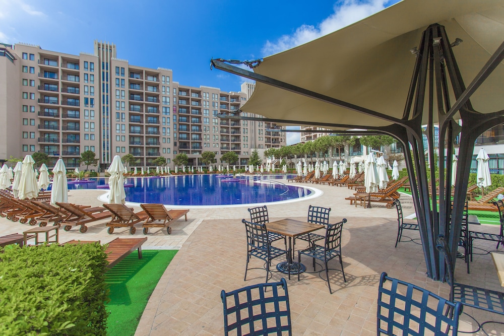 Barceló Royal Beach – All Inclusive — Swimming pool in Sunny Beach, Burgas Region
