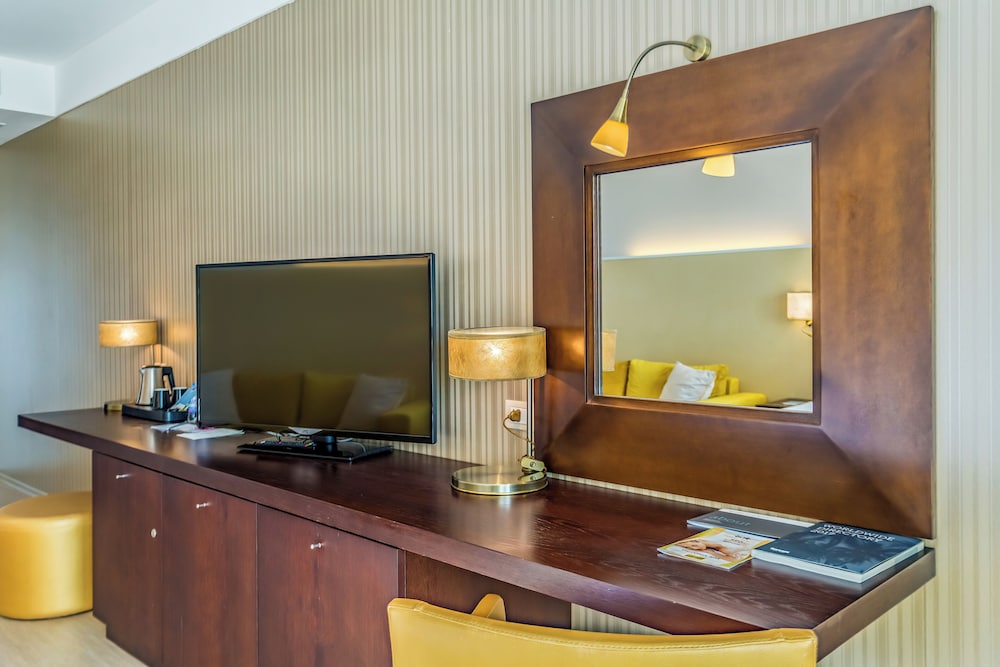 Barceló Royal Beach – All Inclusive — Hotel rooms in Sunny Beach, Burgas Region