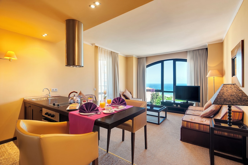 Barceló Royal Beach – All Inclusive — Hotel rooms in Sunny Beach, Burgas Region
