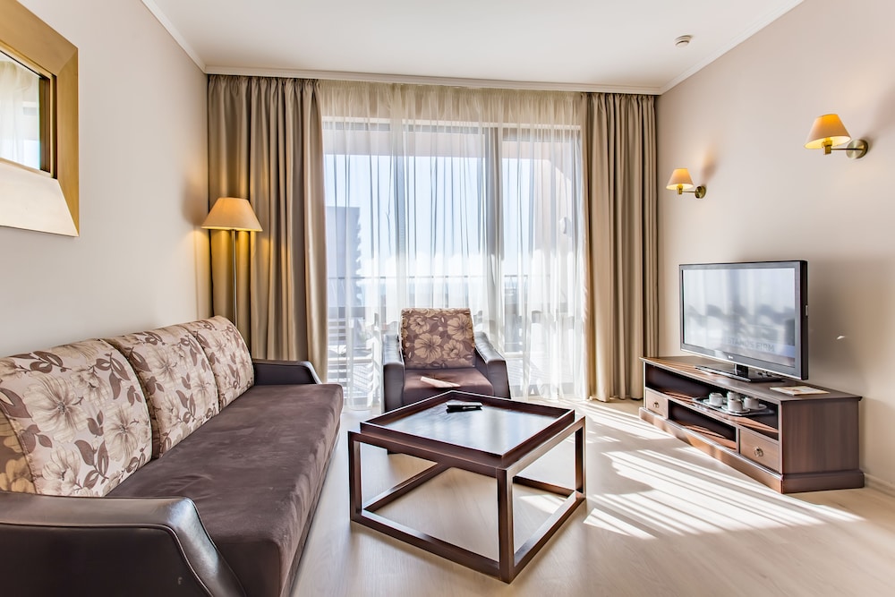 Barceló Royal Beach – All Inclusive — Hotel rooms in Sunny Beach, Burgas Region