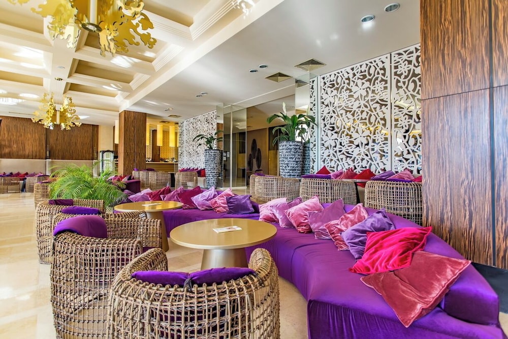 Barceló Royal Beach – All Inclusive — Restaurant & bars in Sunny Beach, Burgas Region