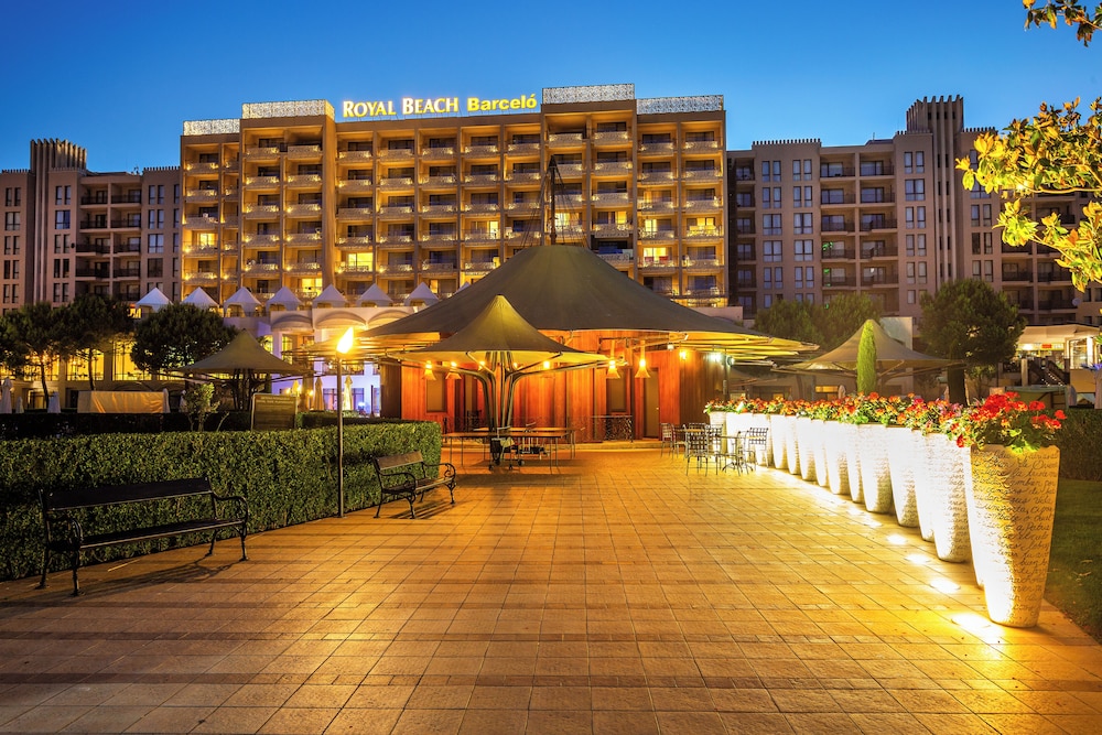 Barceló Royal Beach – All Inclusive — Hotel building in Sunny Beach, Burgas Region
