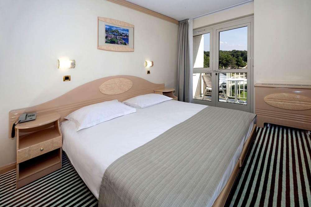 Hotel Istra Plava Laguna — Hotel rooms in Poreč, Istria