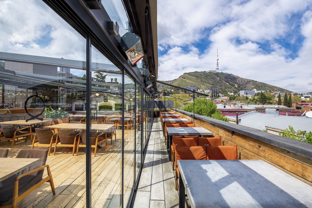 Iota Hotel Tbilisi - zdjęcie 4