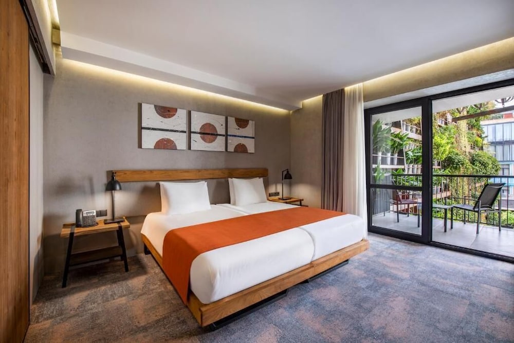 Iota Hotel Tbilisi - zdjęcie 2
