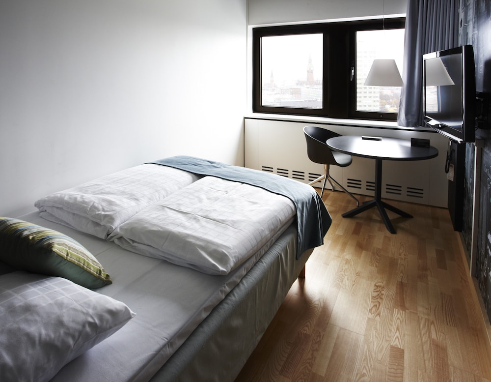 Scandic Copenhagen — Hotel rooms in Copenhagen, Hovedstaden