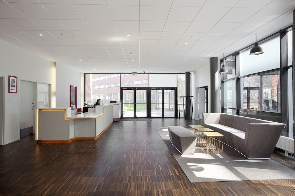 Scandic Sydhavnen — Hotel building in Copenhagen, Hovedstaden