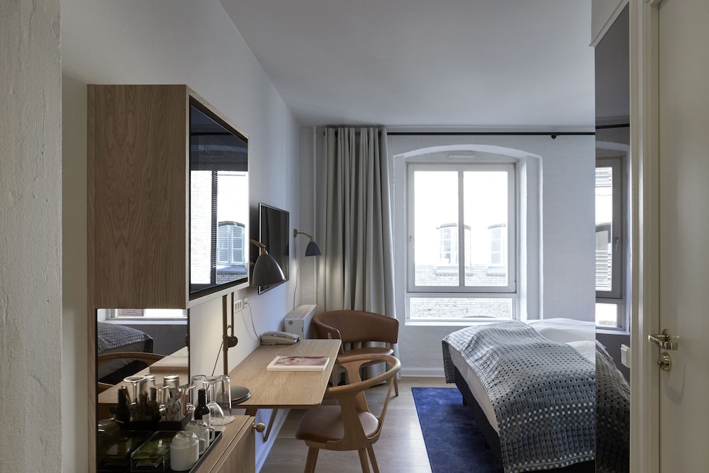 Copenhagen Strand Hotel — Hotel rooms in Copenhagen, Hovedstaden