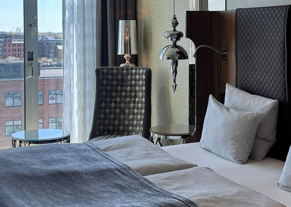 Tivoli Hotel - zdjęcie 2