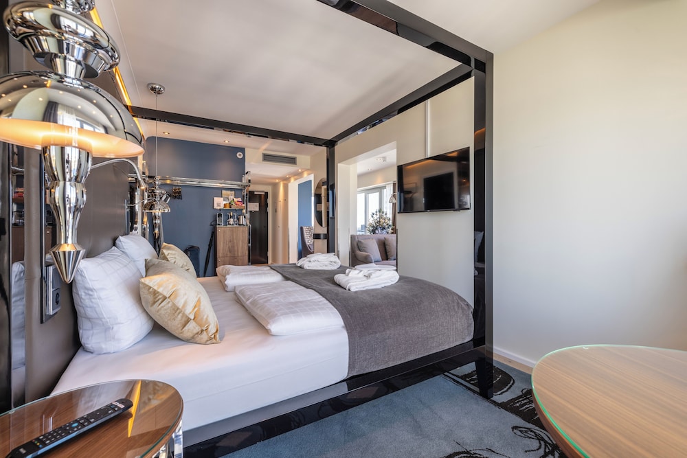 Tivoli Hotel — Hotel rooms in Copenhagen, Hovedstaden
