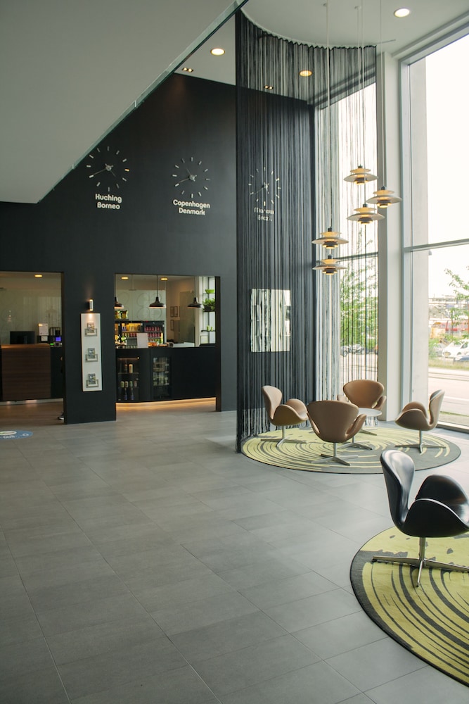Wakeup Copenhagen Carsten Niebuhrs Gade — Restaurant & bars in Copenhagen, Hovedstaden