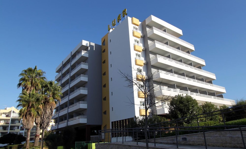 Hotel Luar — Hotel building in Portimão, Faro