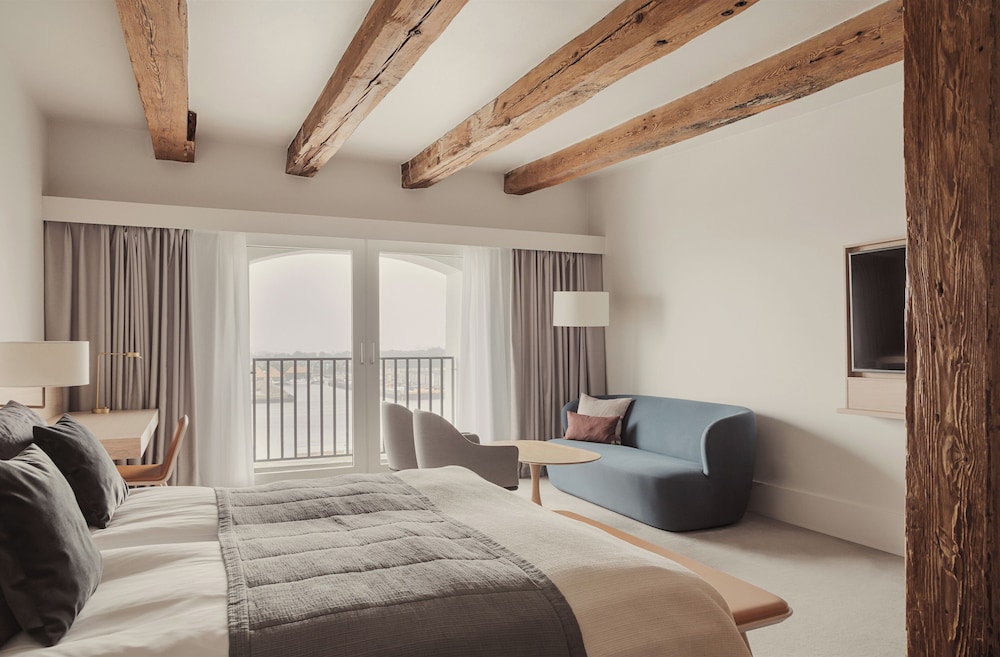 Admiral Hotel Copenhagen — Hotel rooms in Copenhagen, Hovedstaden