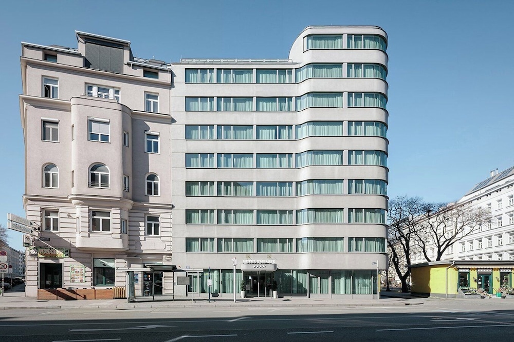 Hotel Eurostars Embassy - zdjęcie 2