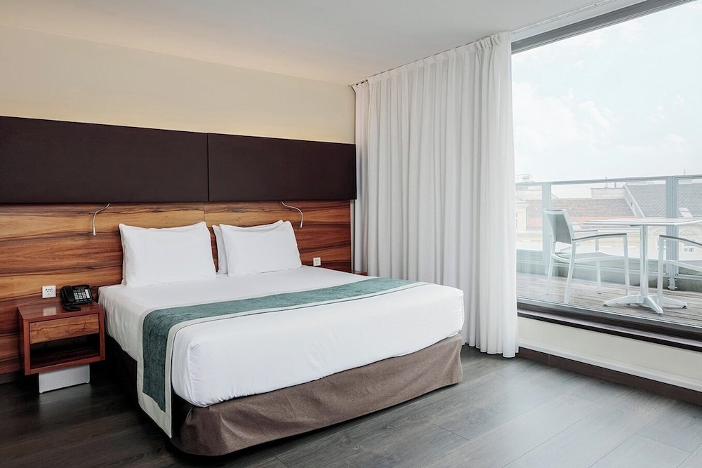 Hotel Eurostars Embassy - zdjęcie 5