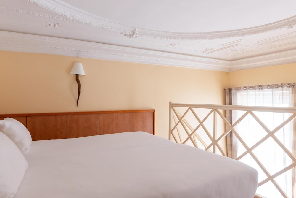 Best Western Hotel Ronceray Opera — Hotel rooms in Paris, Ile-de-France