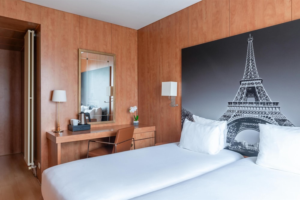 Best Western Hotel Ronceray Opera — Hotel rooms in Paris, Ile-de-France